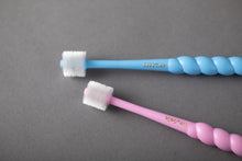 Load image into Gallery viewer, PT02-P / PT02-B / PT02-G / PT02-O POPOTAN 360-degree Kids Toothbrush - 3 years old+
